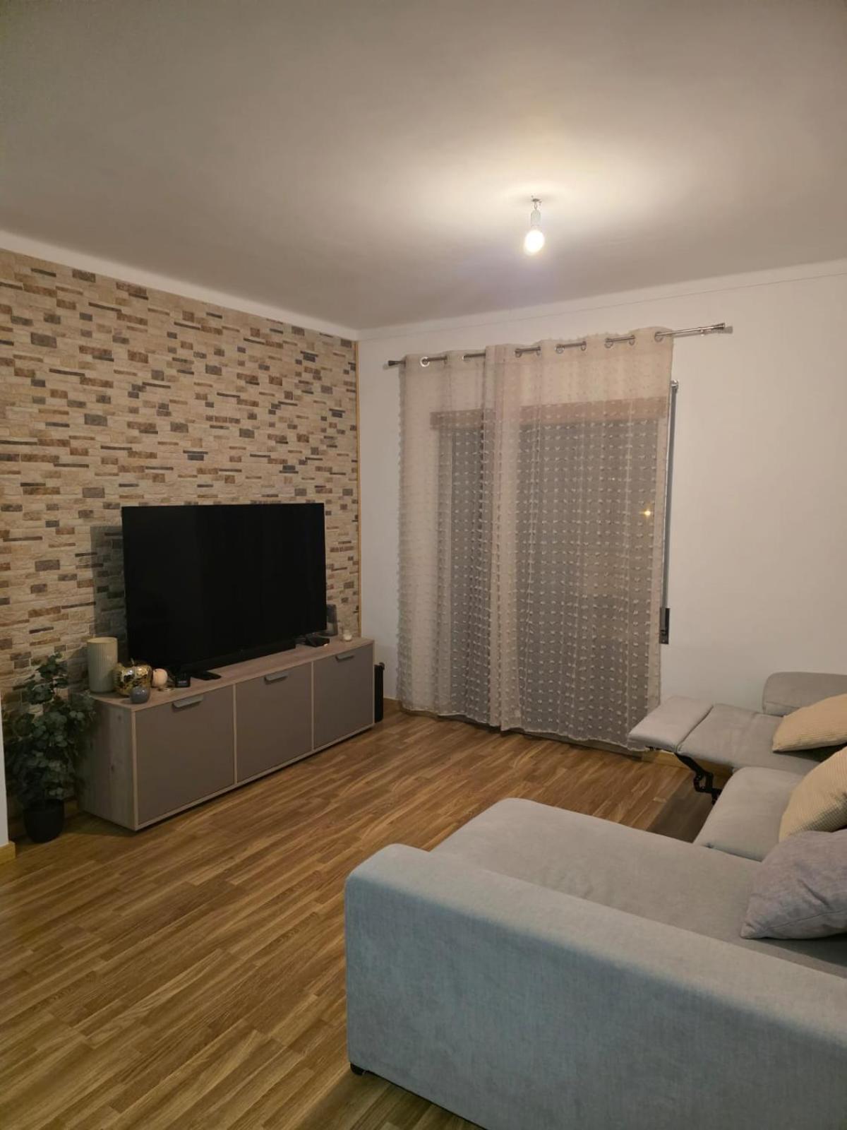 Em Com Casa Banho Compartilhada Apartment Coimbra